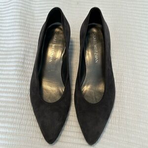 Super soft Stuart Weitzman grey suede pump